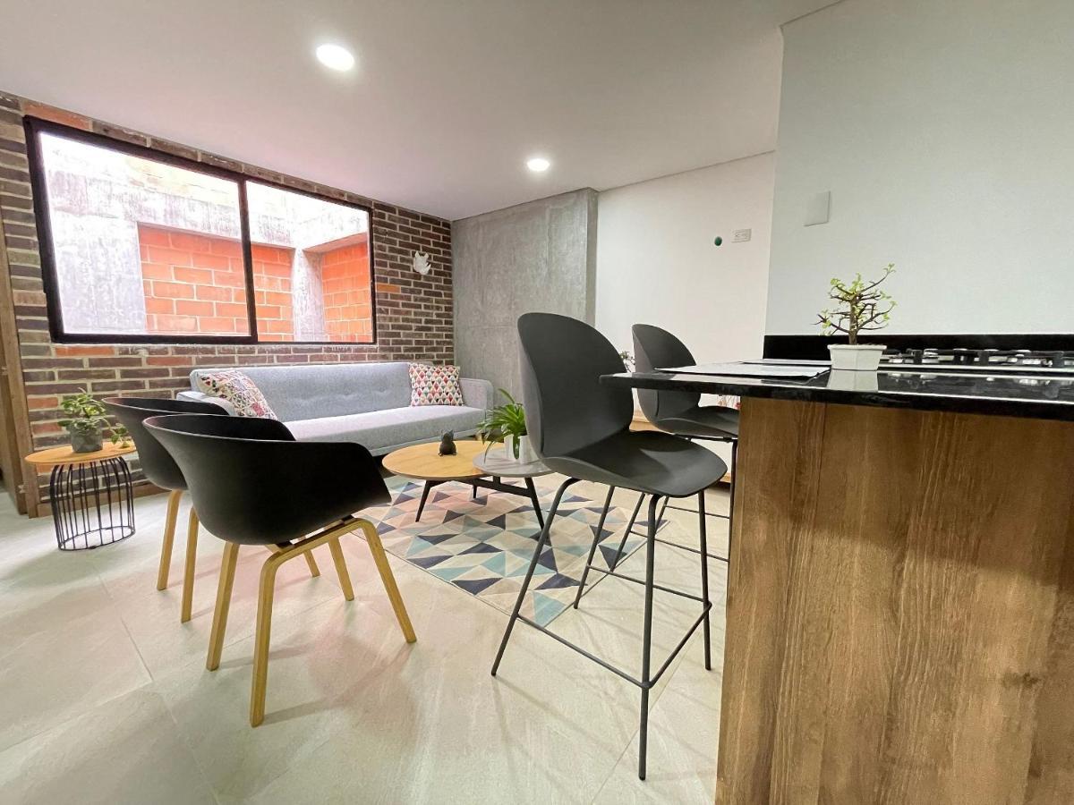 Housinn Co-Living Fatima En Μεντεγίν Εξωτερικό φωτογραφία