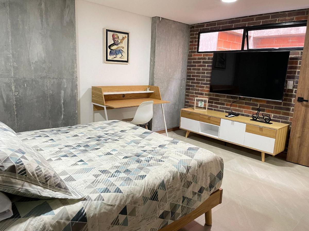 Housinn Co-Living Fatima En Μεντεγίν Εξωτερικό φωτογραφία