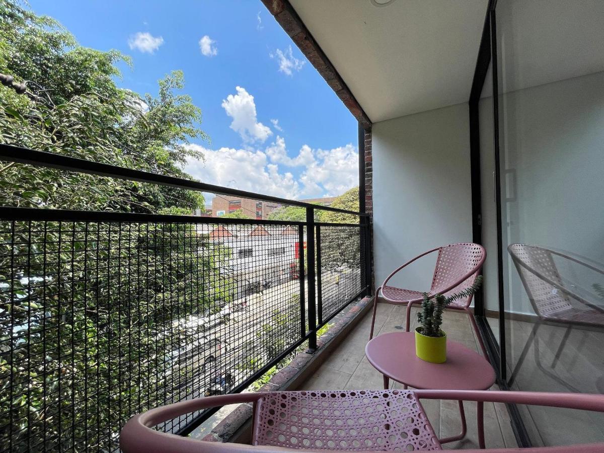 Housinn Co-Living Fatima En Μεντεγίν Εξωτερικό φωτογραφία