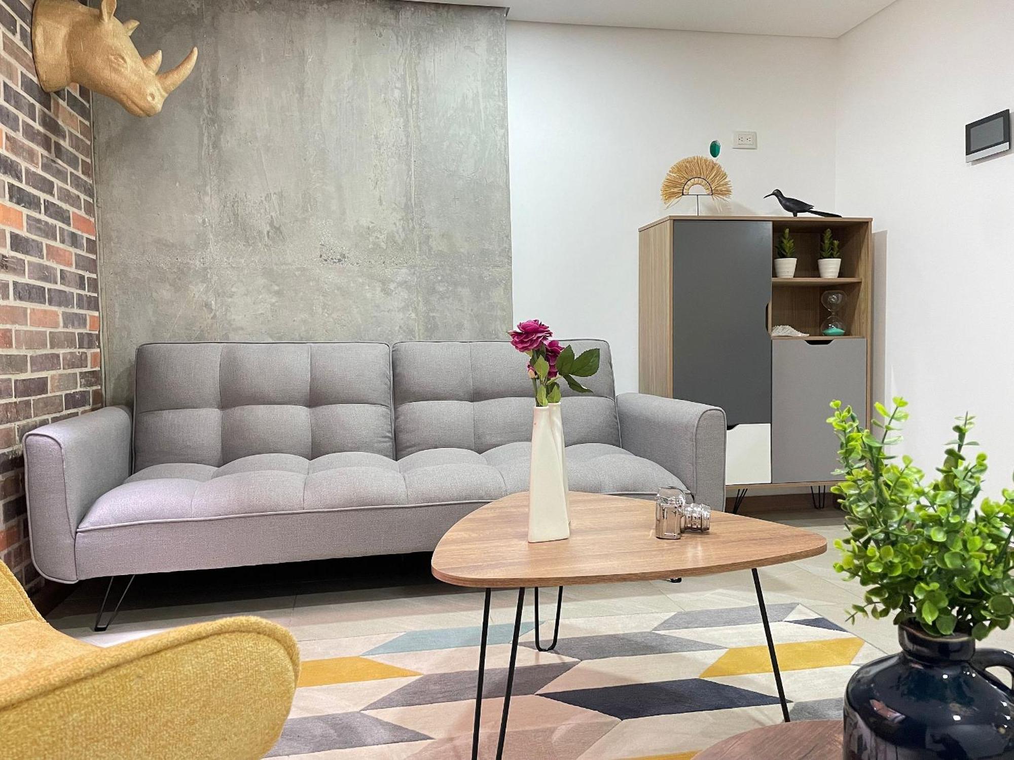 Housinn Co-Living Fatima En Μεντεγίν Εξωτερικό φωτογραφία